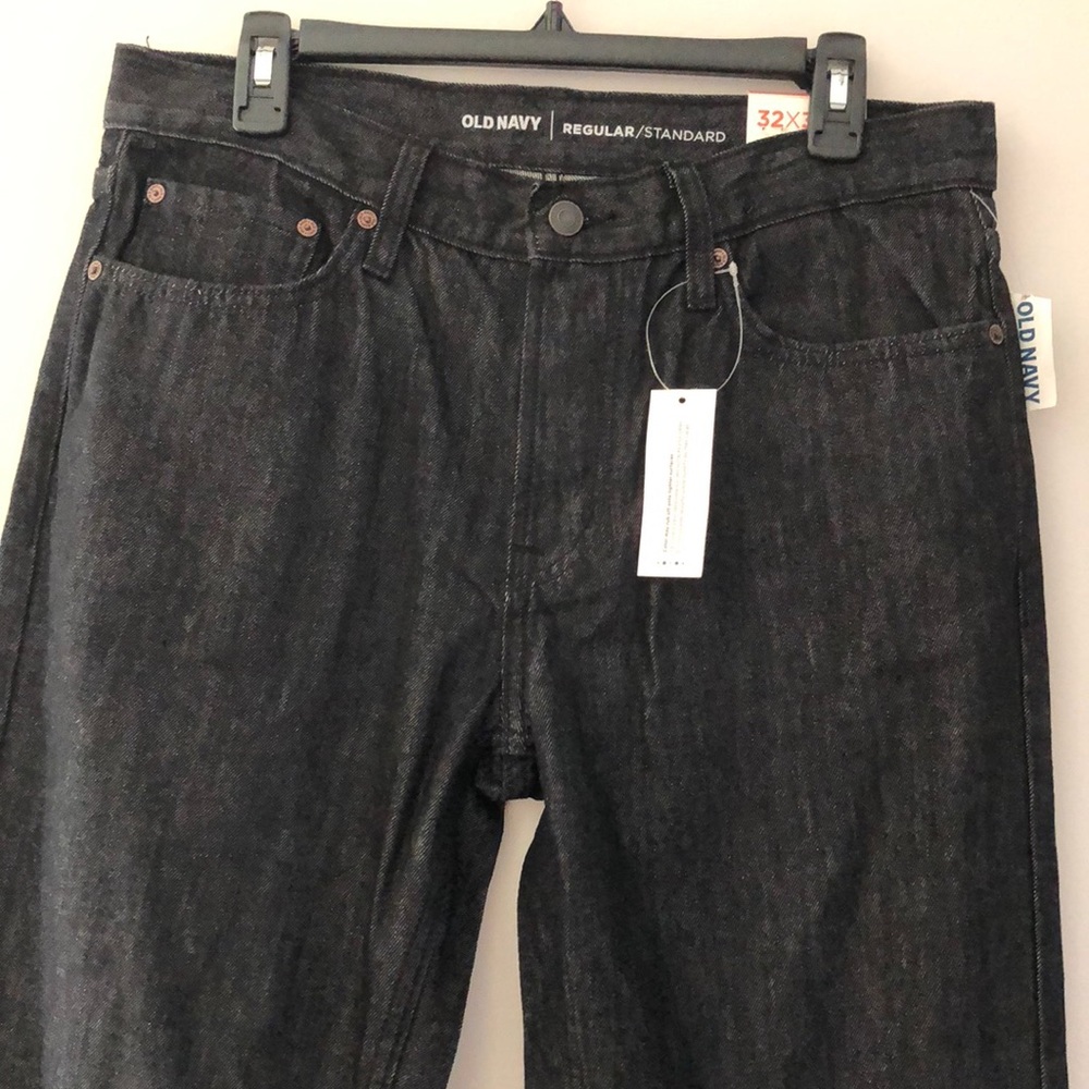New Men's Old Navy Black Regular Jeans - Picture 2 of 6